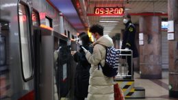 Beijing-subways-first-full-fledged-workday-since-coronavirus-outbreak